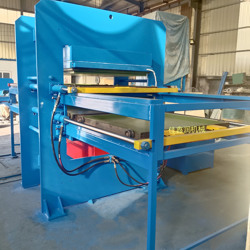 160-ton rubber tile vulcanizing machine